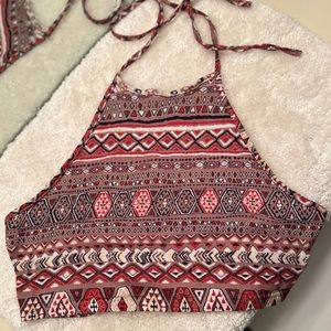 SHEIN Woman’s Geo Patterned Backless Top